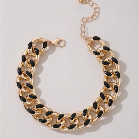 Chunky Chain Bracelet - Picture 3 of 4